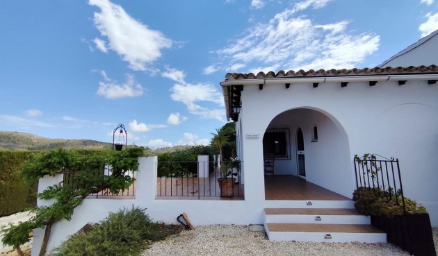 Reventa - Villa -
Lliber - Inland