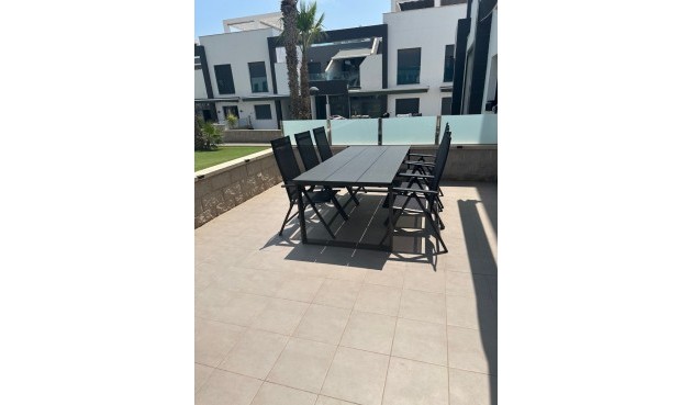 Korttidsuthyrning - Apartment -
Orihuela Costa - La Zenia