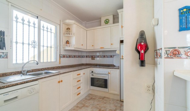 Resale - Villa -
Orihuela Costa - La Zenia