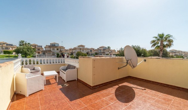 Resale - Villa -
Orihuela Costa - La Zenia