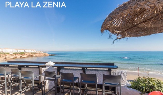 Återförsäljning - Villa -
Orihuela Costa - La Zenia