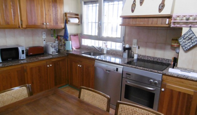 Resale - Villa -
Yecla - Inland