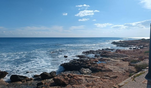 Återförsäljning - Apartment -
Torrevieja - Punta Prima