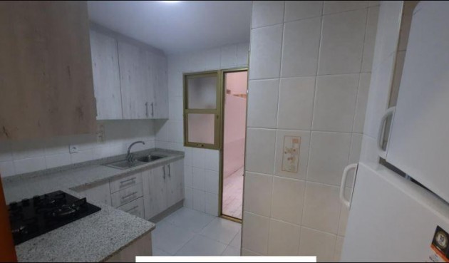 Återförsäljning - Apartment -
Torrevieja - La Mata