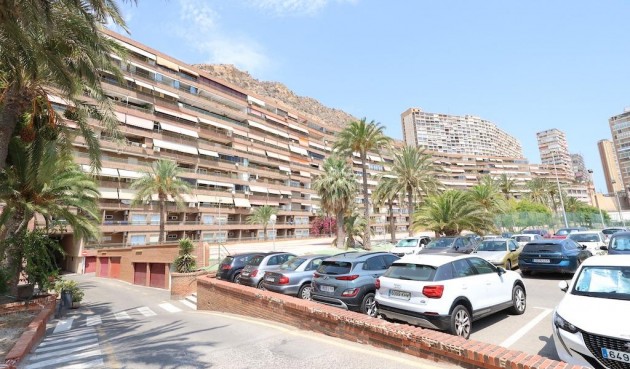 Brukt - Apartment -
Alicante - Costa Blanca