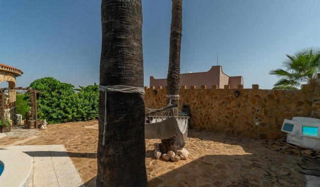 Återförsäljning - Villa -
Orihuela Costa - Los Balcones