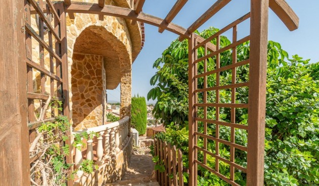 Återförsäljning - Villa -
Orihuela Costa - Los Balcones