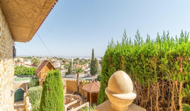 Återförsäljning - Villa -
Orihuela Costa - Los Balcones