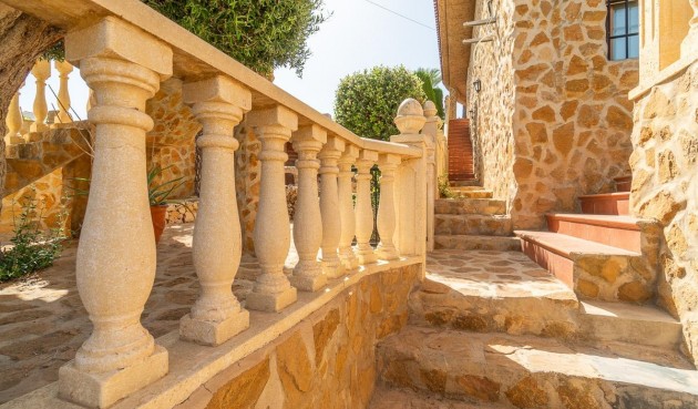 Återförsäljning - Villa -
Orihuela Costa - Los Balcones