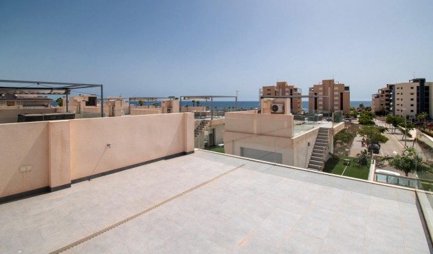 Resale - Villa -
Mil Palmeras - Costa Blanca