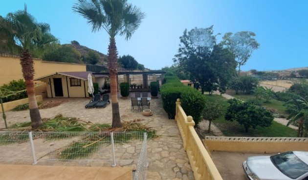 Resale - Villa -
Altea - Costa Blanca