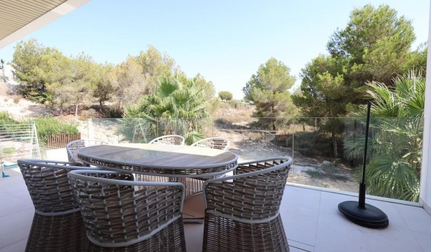 Resale - Villa -
San Miguel de Salinas - Inland