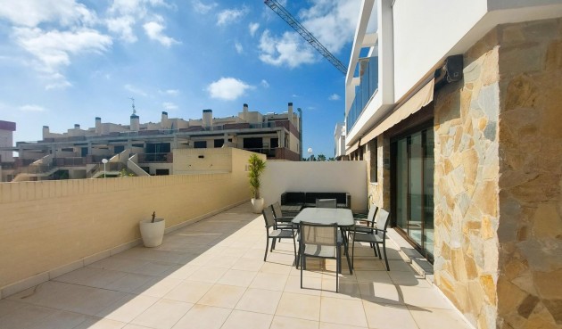 Återförsäljning - Town House -
Orihuela Costa - Costa Blanca