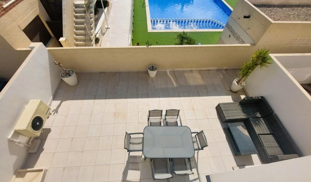 Återförsäljning - Town House -
Orihuela Costa - Costa Blanca