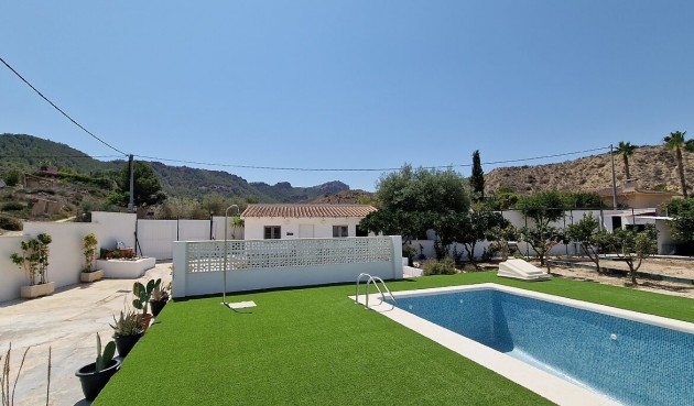 Återförsäljning - Villa -
Murcia - Inland