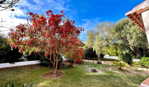 Återförsäljning - Villa -
Jávea - Costa Blanca