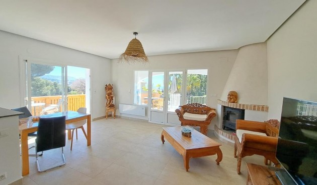 Återförsäljning - Villa -
Moraira - Costa Blanca