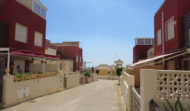 Återförsäljning - Town House -
Orihuela - Inland