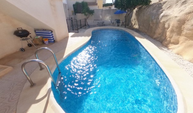 Resale - Villa -
La Zenia - Costa Blanca