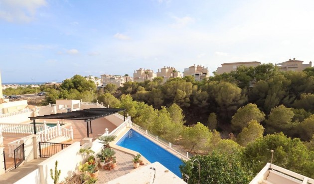 Återförsäljning - Villa -
Orihuela Costa - Costa Blanca