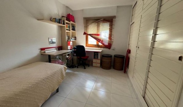 Reventa - Town House -
Benidorm - Costa Blanca