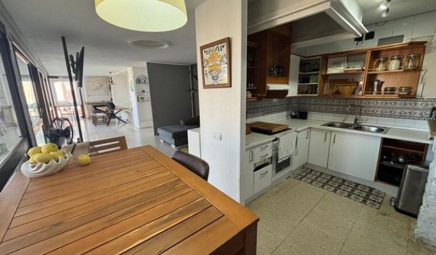 Återförsäljning - Town House -
Benidorm - Costa Blanca