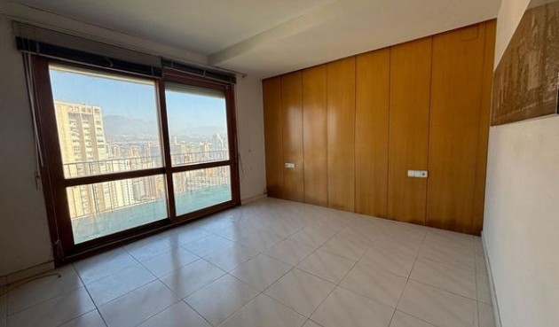 Reventa - Town House -
Benidorm - Costa Blanca