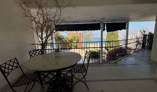 Reventa - Town House -
Benidorm - Costa Blanca