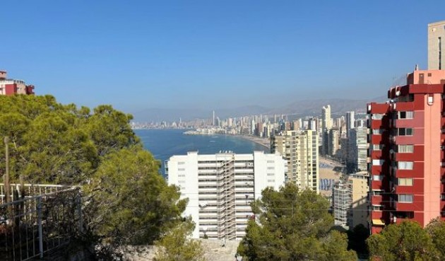 Reventa - Town House -
Benidorm - Costa Blanca