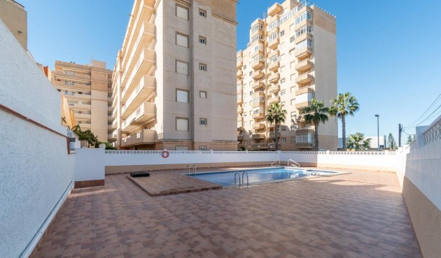 Återförsäljning - Apartment -
Torrevieja - Nueva Torrevieja