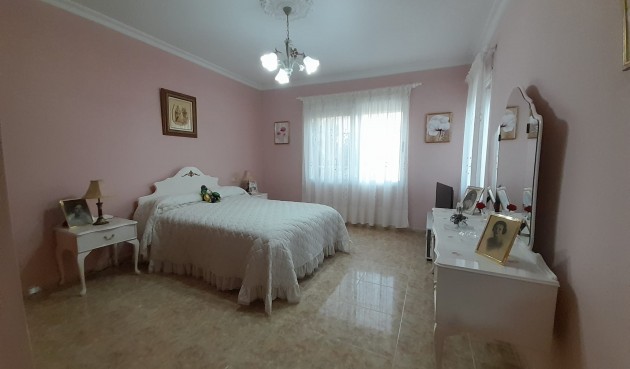 Återförsäljning - Town House -
La Nucía - Costa Blanca