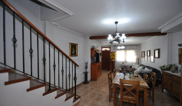 Resale - Town House -
Pinoso - Inland