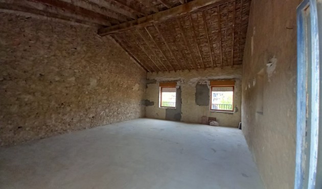 Brukt - Town House -
Algueña - Inland