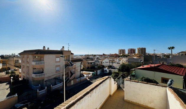 Resale - Duplex -
Torrevieja - Costa Blanca