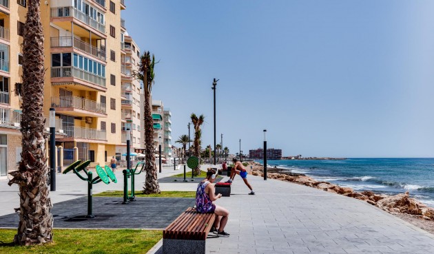 Återförsäljning - Apartment -
Torrevieja - Costa Blanca