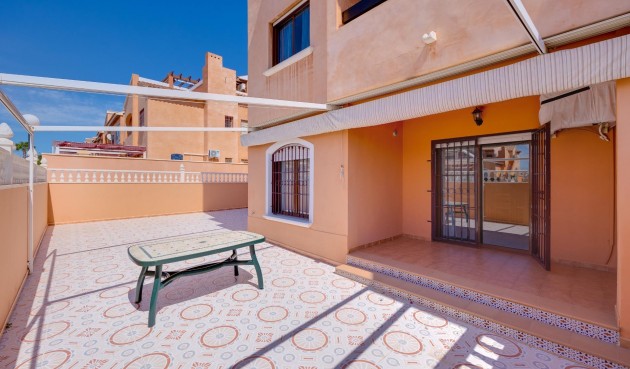 Återförsäljning - Bungalow -
Torrevieja - Torrejón