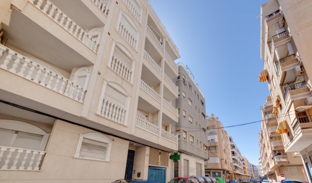 Reventa - Duplex -
Torrevieja - Playa de los Locos