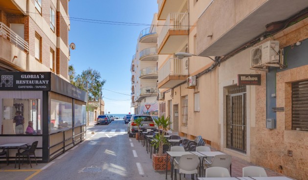 Reventa - Duplex -
Torrevieja - Playa de los Locos