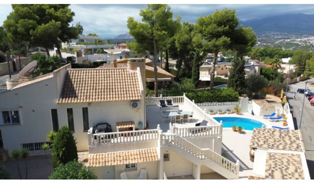 Reventa - Villa -
Alfas del Pí - Costa Blanca