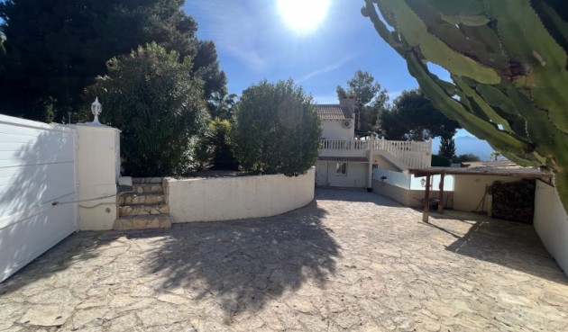 Reventa - Villa -
Alfas del Pí - Costa Blanca