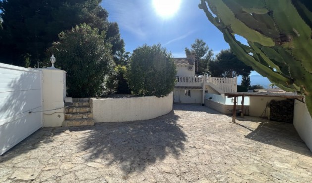 Återförsäljning - Villa -
Alfas del Pí - Costa Blanca