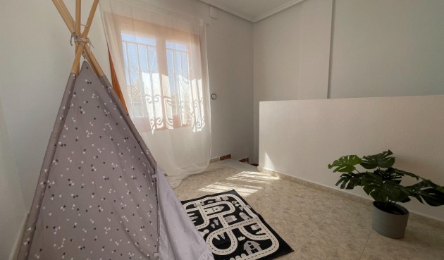 Reventa - Town House -
Torrevieja - Los Altos