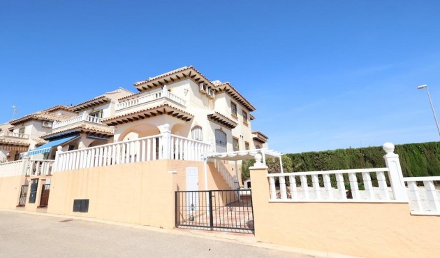 Brukt - Town House -
Orihuela Costa - Costa Blanca