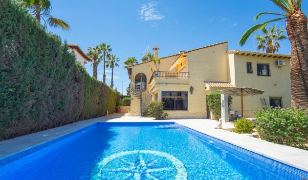 Återförsäljning - Villa -
Orihuela Costa - Costa Blanca