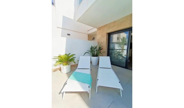 Resale - Villa -
Los Montesinos - Costa Blanca