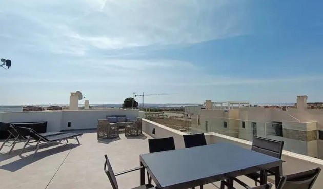 Reventa - Villa -
Los Montesinos - Costa Blanca