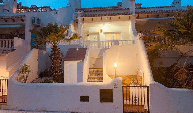 Resale - Bungalow -
Orihuela Costa - Costa Blanca