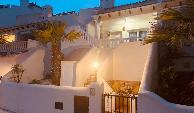 Brukt - Bungalow -
Orihuela Costa - Costa Blanca