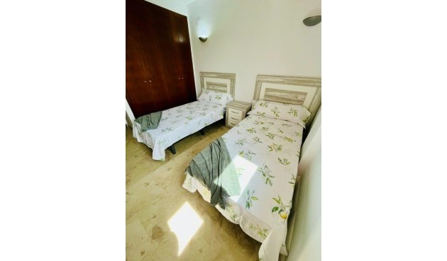 Återförsäljning - Apartment -
Torrevieja - Costa Blanca