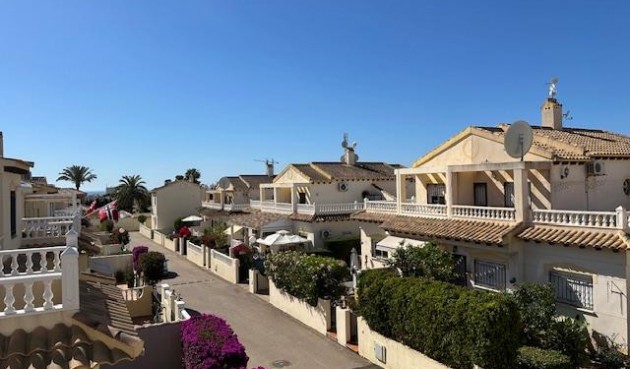 Återförsäljning - Villa -
Orihuela Costa - Costa Blanca